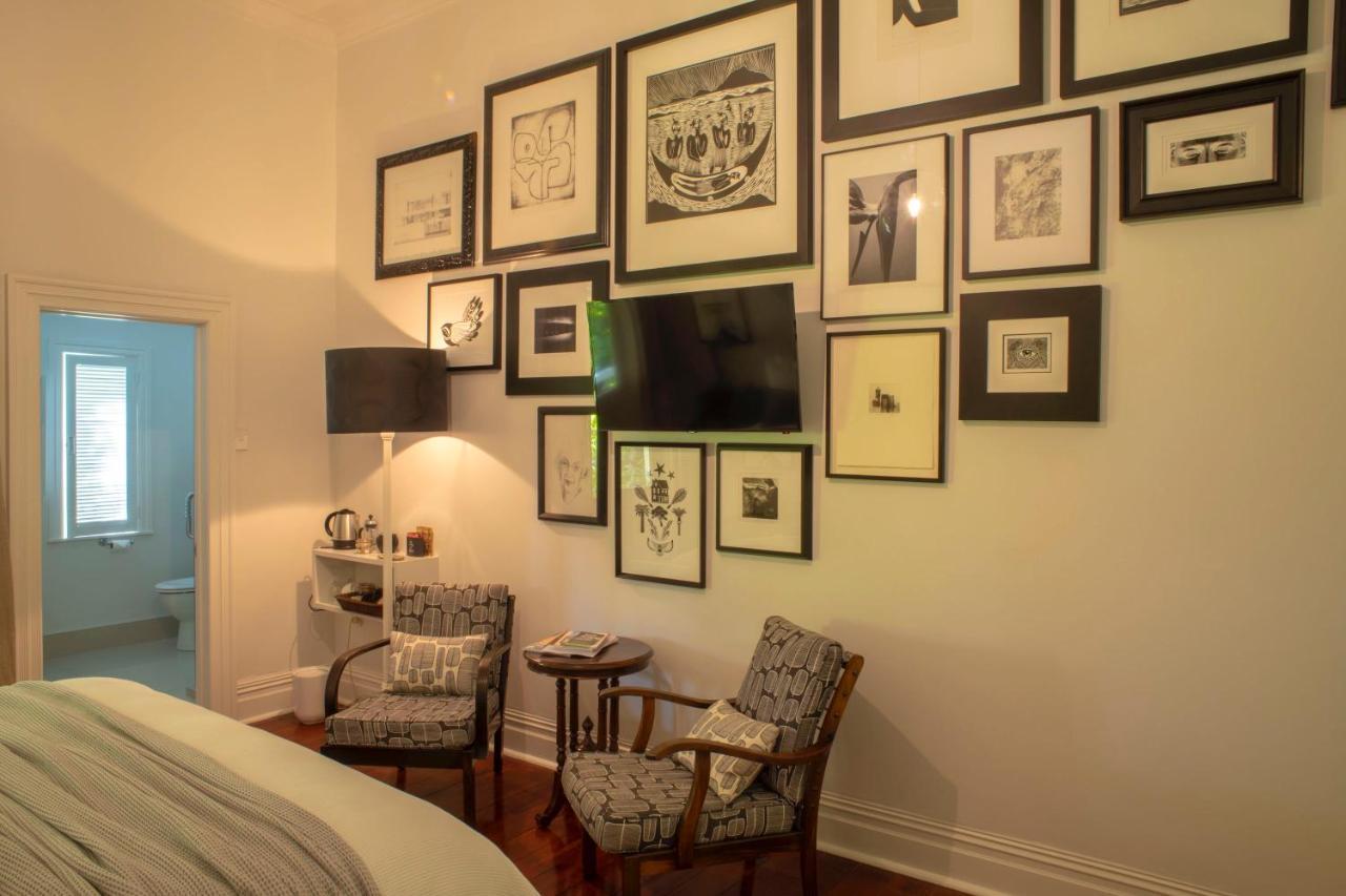 ヘイスティングズ Hawthorne House Bed & Breakfast エクステリア 写真
