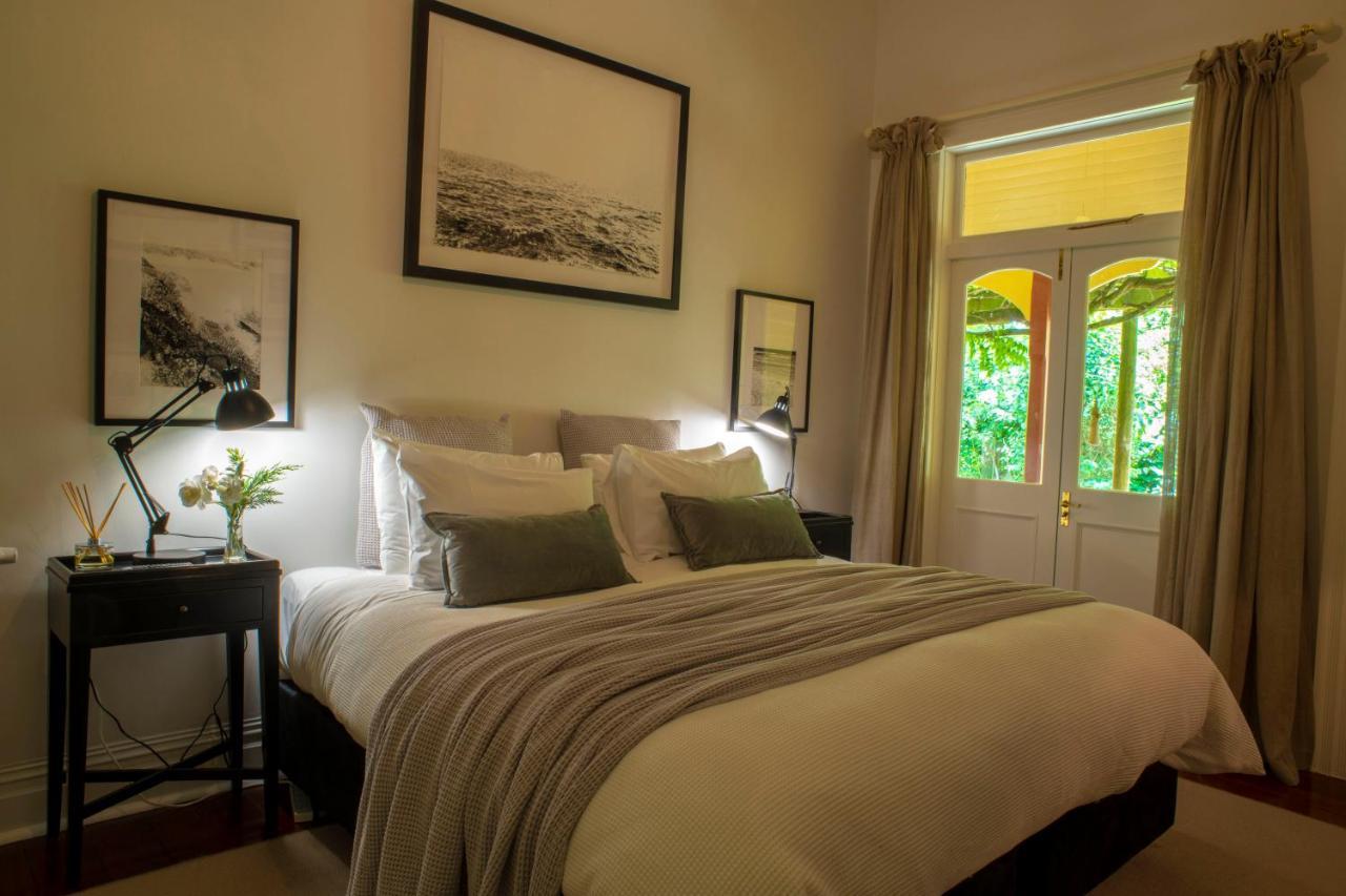ヘイスティングズ Hawthorne House Bed & Breakfast エクステリア 写真