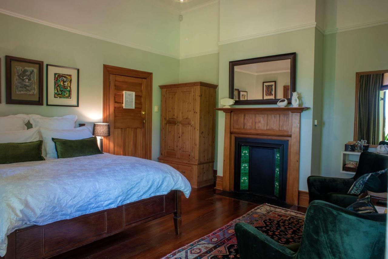 ヘイスティングズ Hawthorne House Bed & Breakfast エクステリア 写真